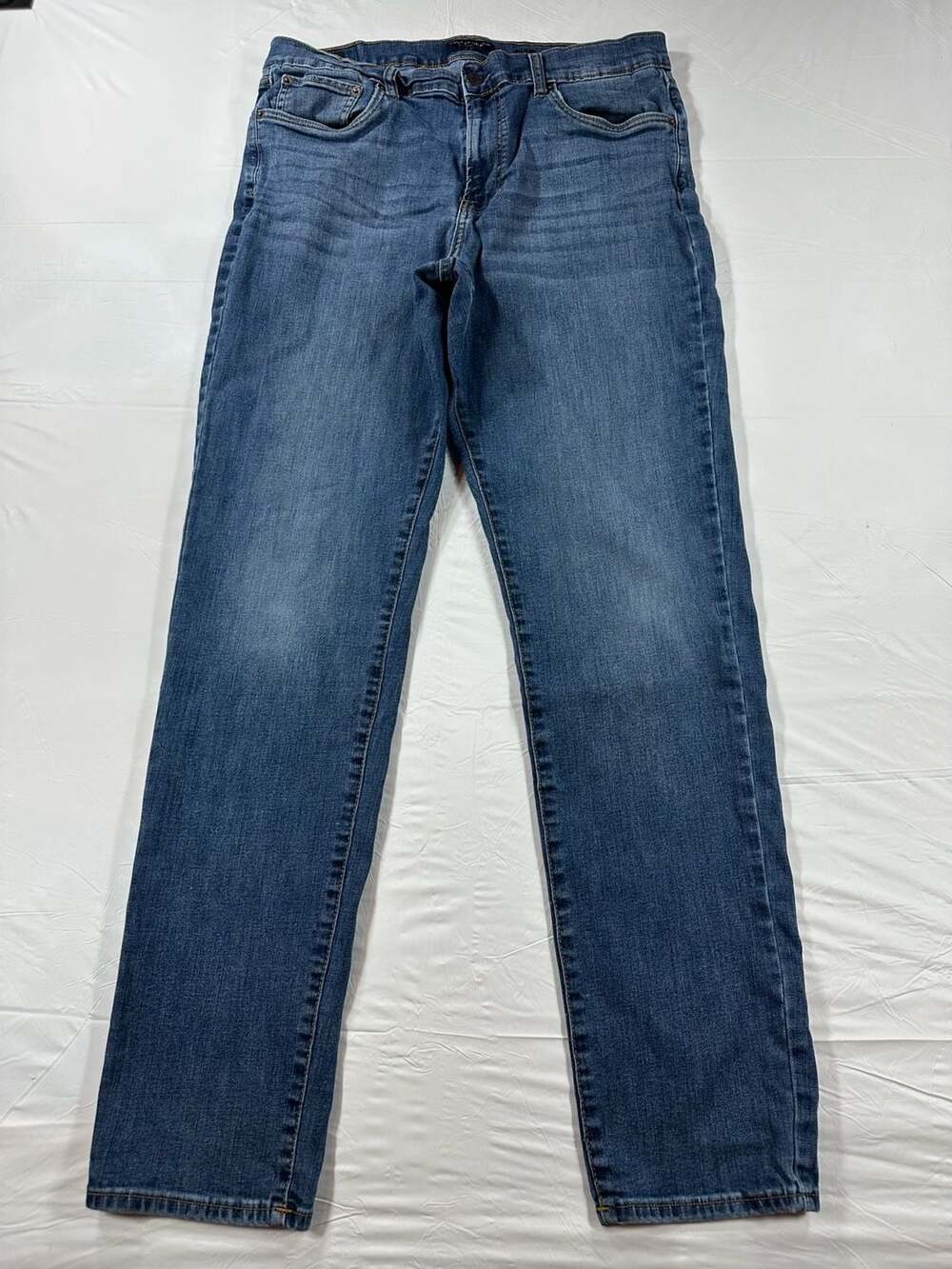 Lucky Brand Men's 412 Athletic Slim Jean Size 36/34 Medium Wash Denim